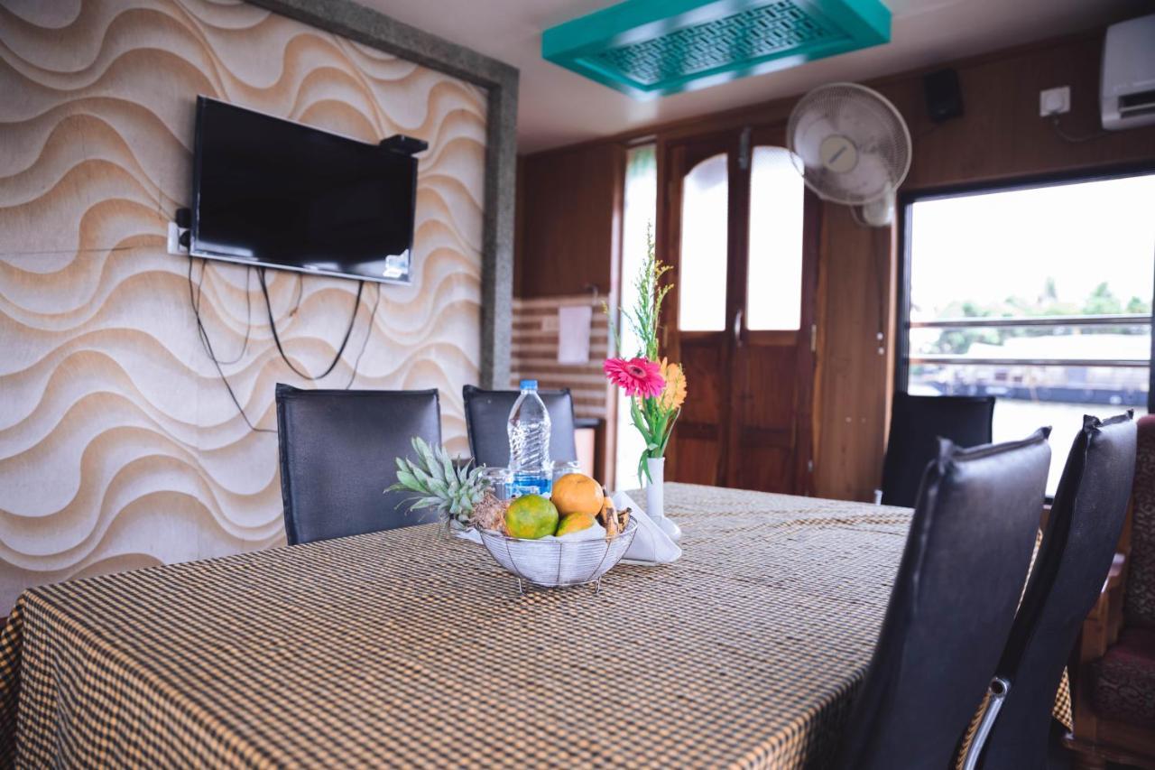 Kera Houseboats Alleppey Alappuzha Zewnętrze zdjęcie