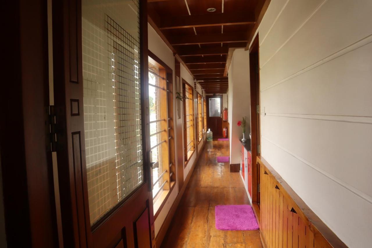 Kera Houseboats Alleppey Alappuzha Zewnętrze zdjęcie