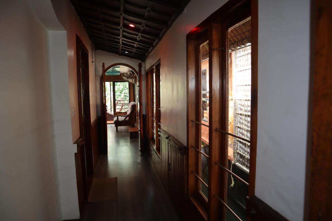 Kera Houseboats Alleppey Alappuzha Zewnętrze zdjęcie